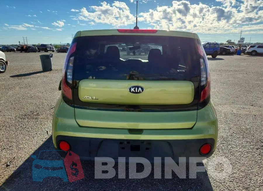 KNDJN2A2XJ7899413 Photo# 6