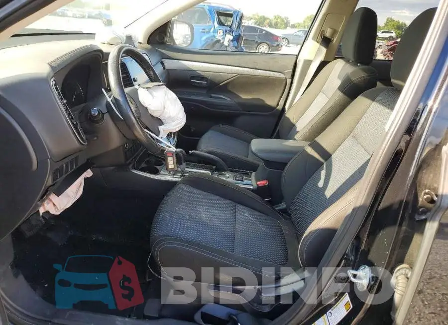 JA4AD3A38JZ069626 Photo# 7