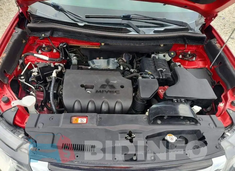 JA4AZ3A32JZ066657 Photo# 11