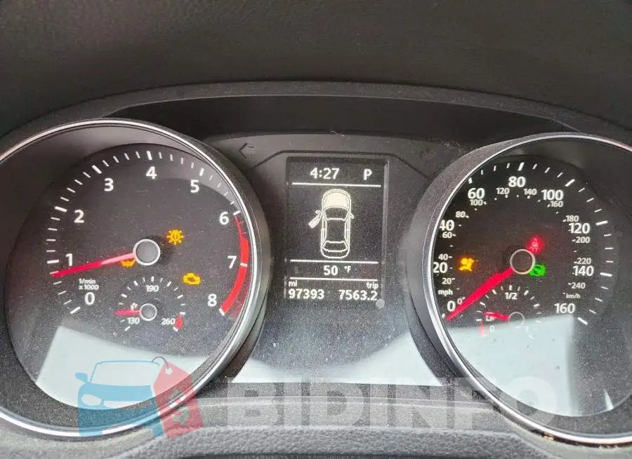 1VWDT7A32HC019246 Photo# 9