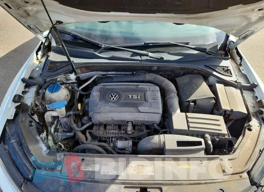 1VWDT7A33HC015559 Photo# 11