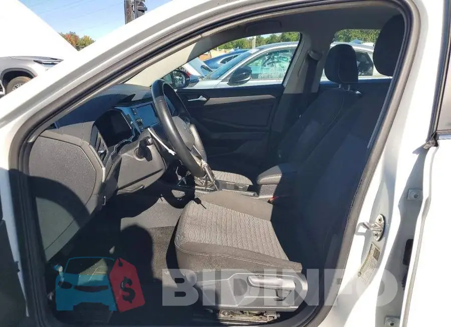 3VW5M7BU4RM047073 Photo# 7