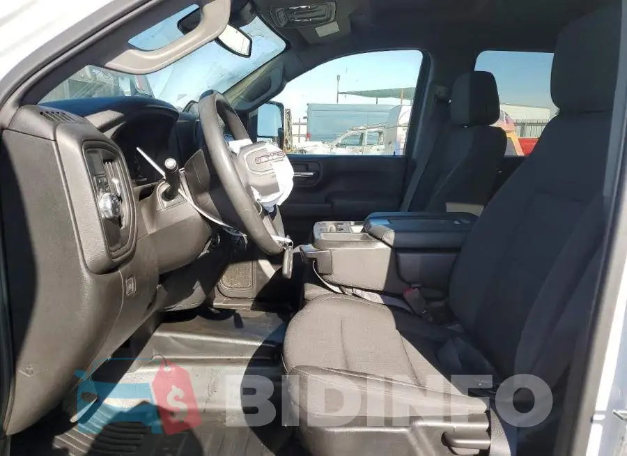1GD58LE73RF119057 Photo# 7