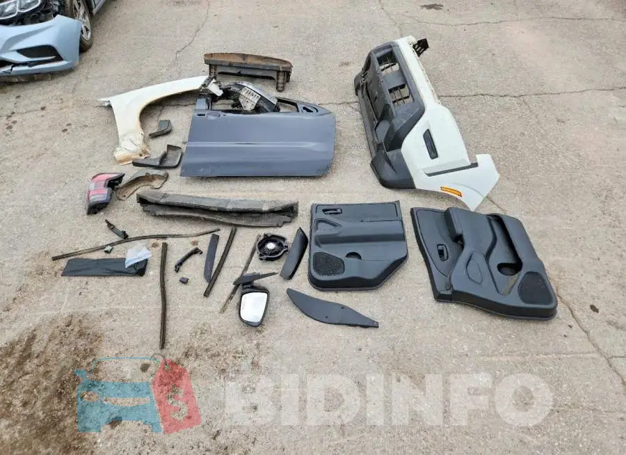 1N6ED1EK6PN642226 Photo# 12