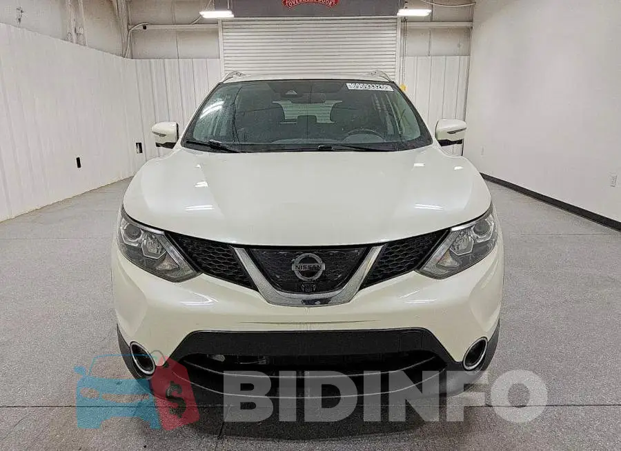JN1BJ1CP3HW029038 Photo# 5