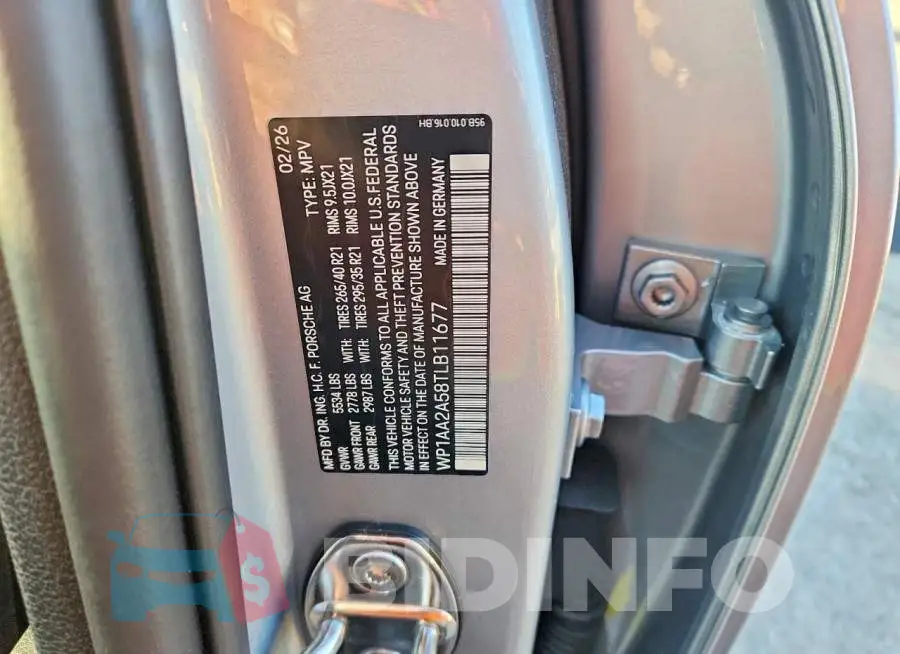 WP1AA2A58TLB11677 Photo# 14