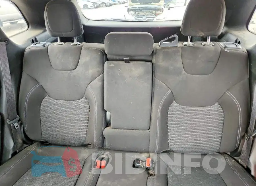 1C4PJLCBXLD577402 Photo# 10