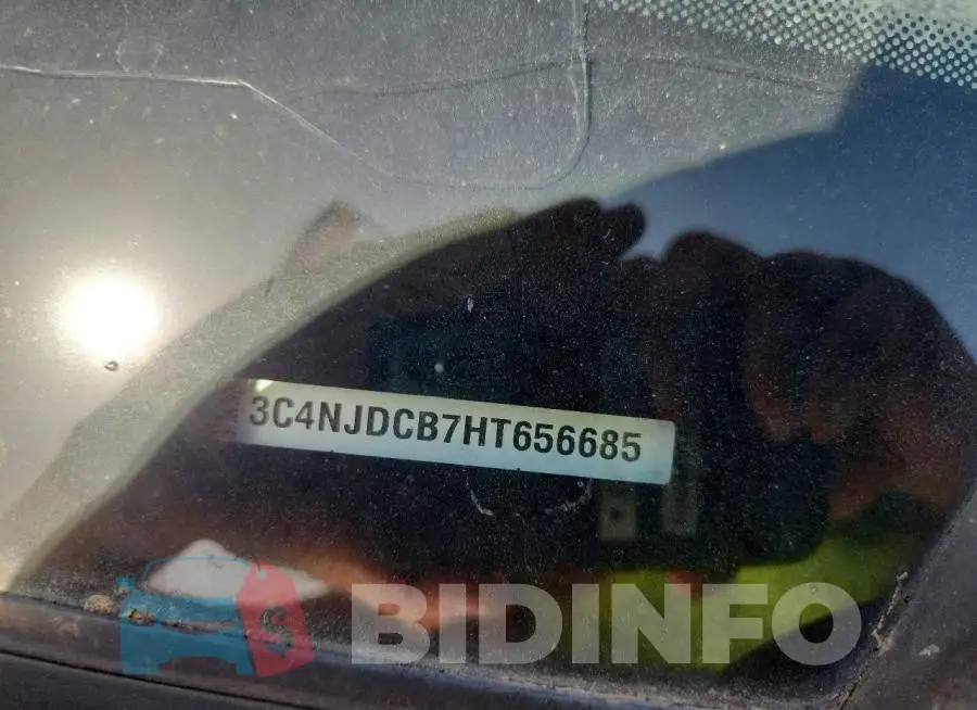 3C4NJDCB7HT656685 Photo# 13