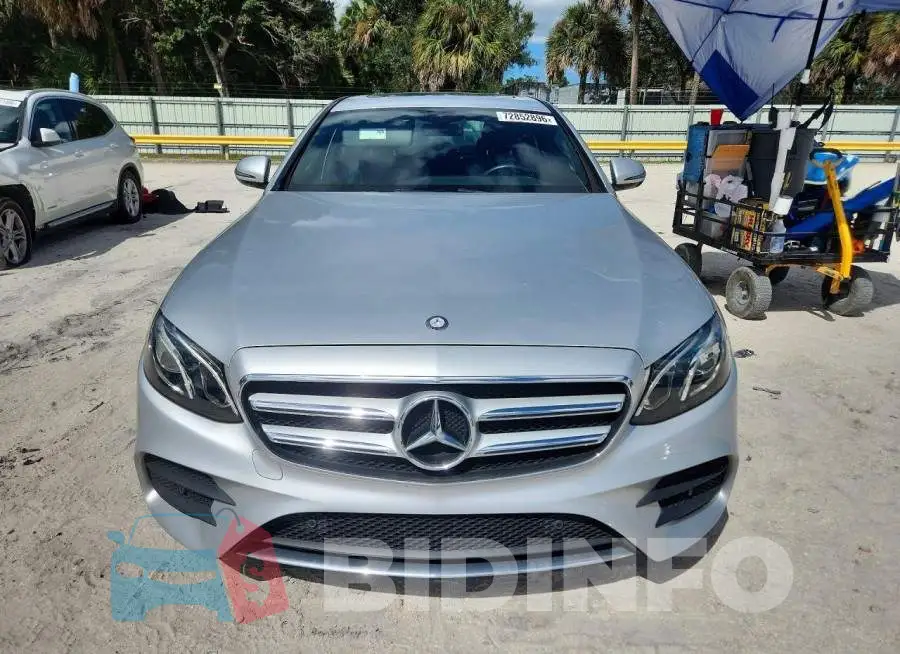 WDDZF4JB9HA179454 Photo# 5