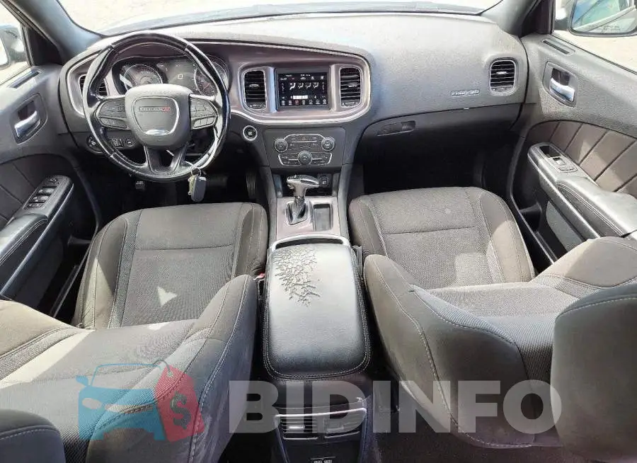 2C3CDXBG3NH161017 Photo# 8