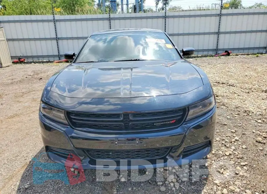 2C3CDXBG8LH217532 Photo# 5