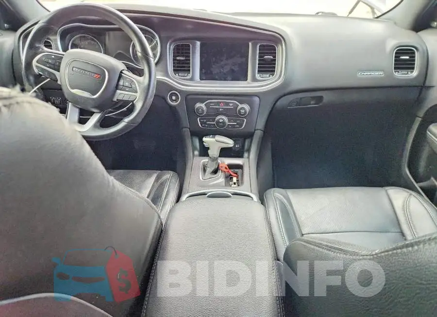 2C3CDXHG7HH630251 Photo# 8