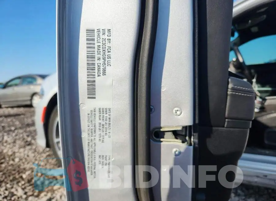 2C3CDXHG9PH579866 Photo# 12