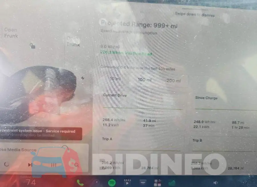 5YJ3E1EBXRF817487 Photo# 9