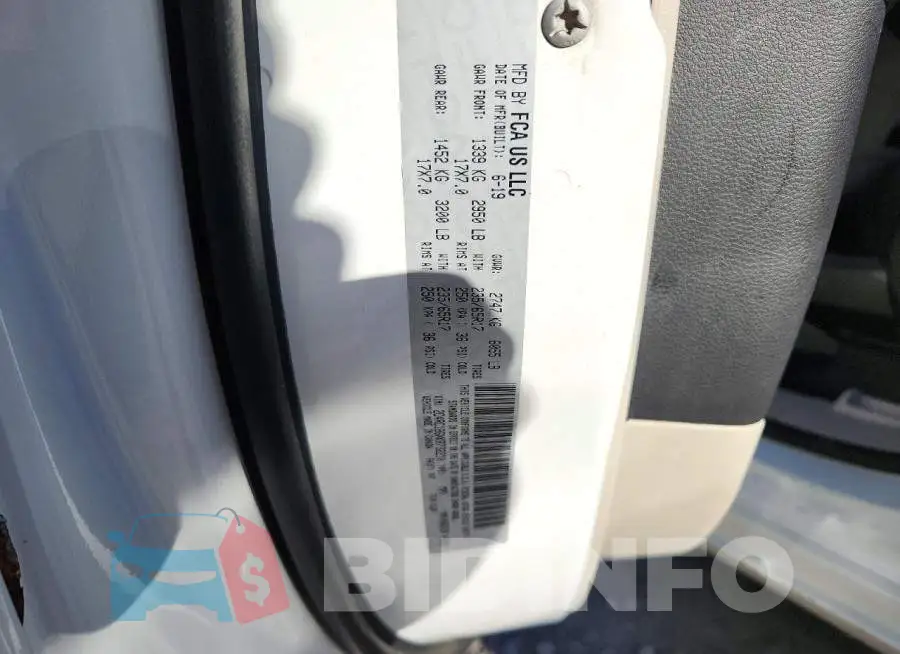 2C4RC1BGXKR732210 Photo# 13