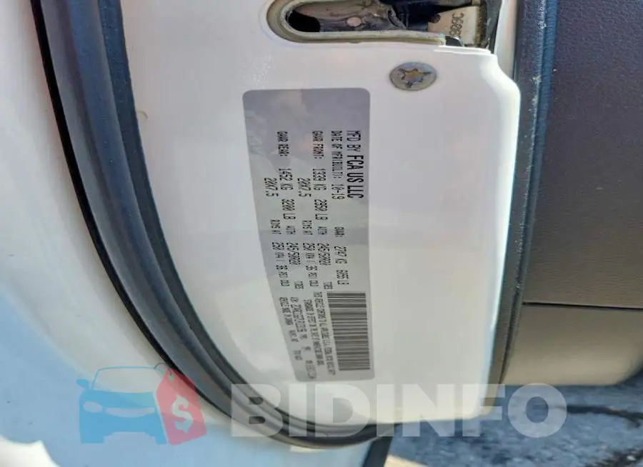 2C4RC1GG7LR123196 Photo# 13