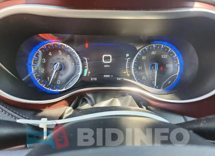 2C4RC1GG7LR123196 Photo# 9