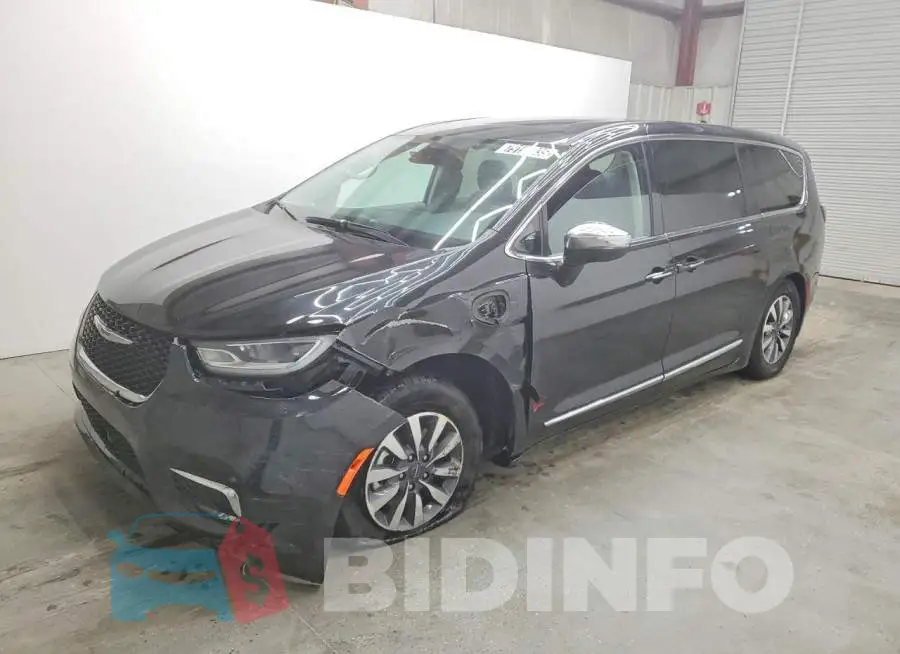 2C4RC1S70PR604162 Photo# 1