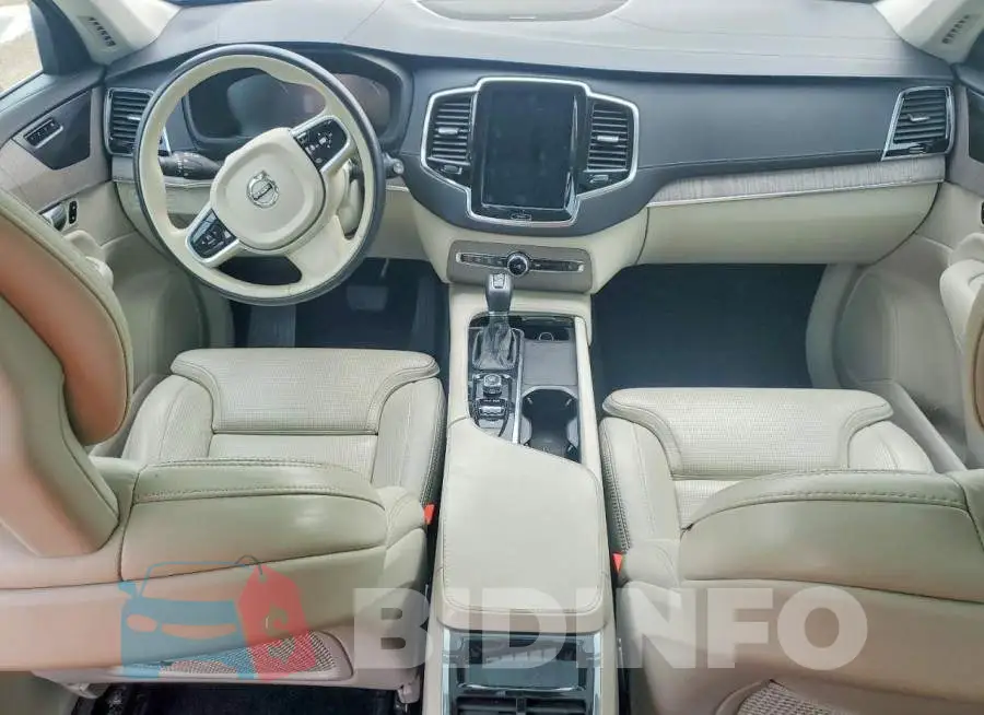 YV4A22PL8M1703045 Photo# 8