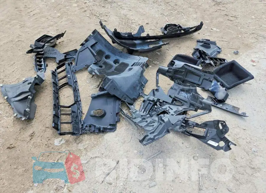 5UX13EU08R9V64344 Photo# 13