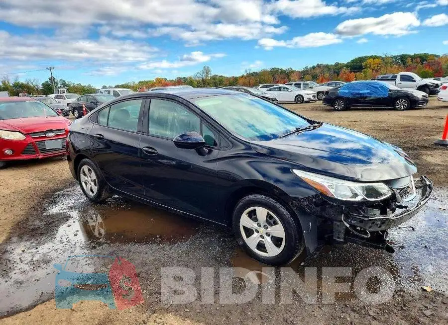 1G1BC5SM8H7171927 Photo# 4