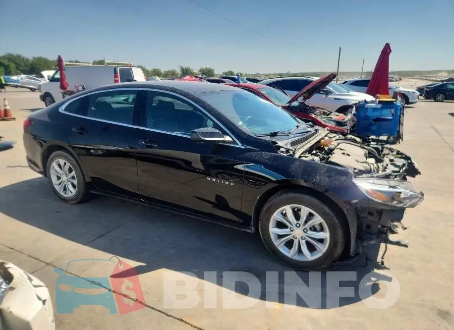 1G1ZD5ST2SF111187 Photo# 4