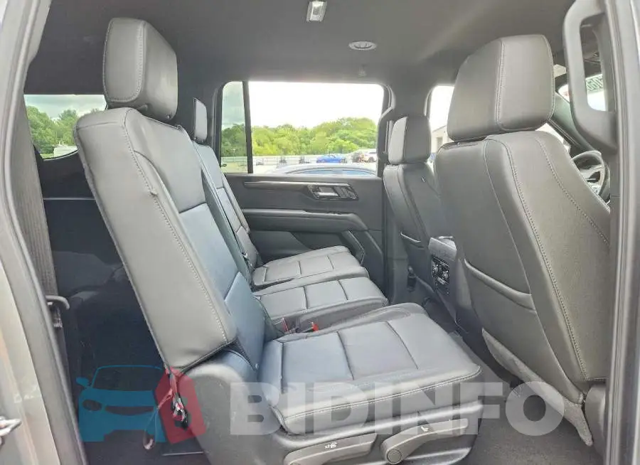 1GNS6CKD4TR352921 Photo# 11