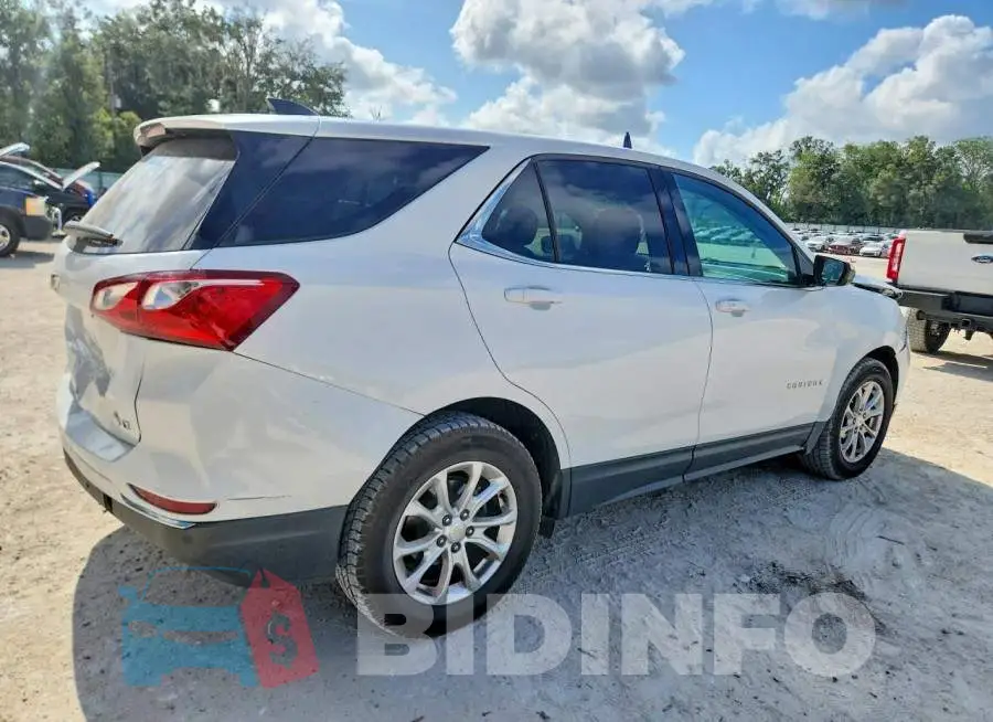 2GNAXTEV9L6171841 Photo# 3