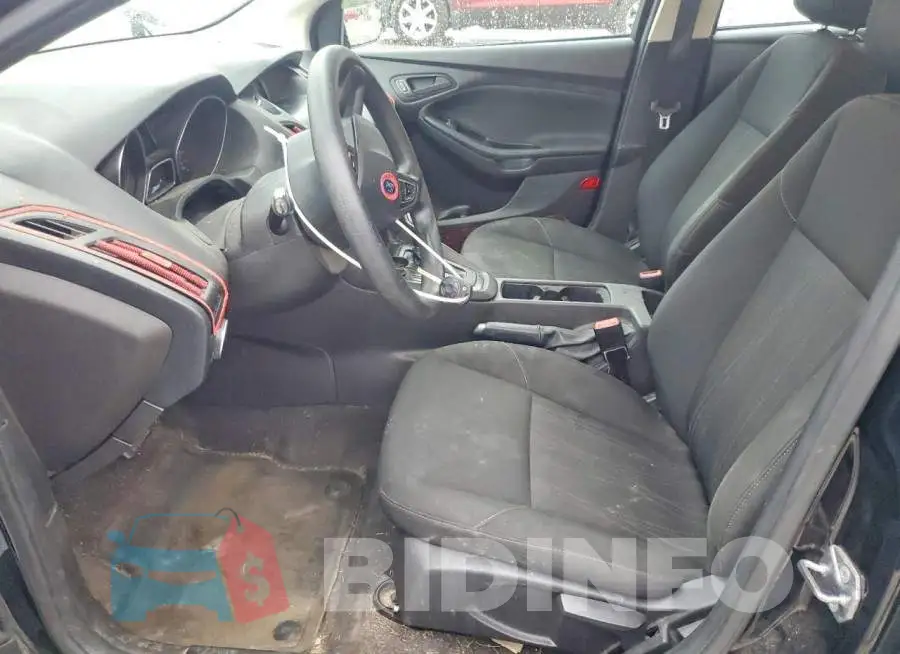 1FADP3E22JL201428 Photo# 7
