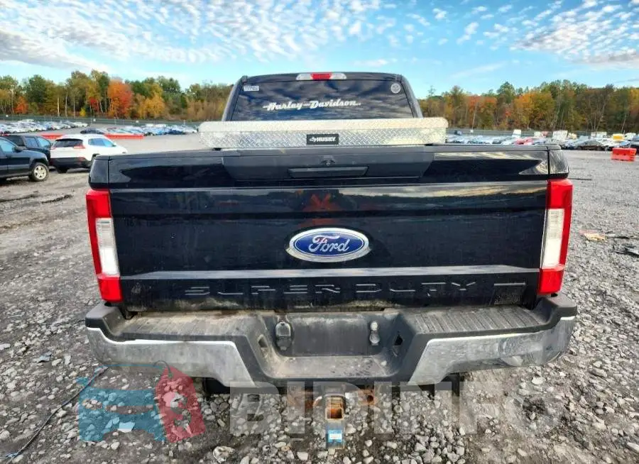 1FT7W2B60JEC44102 Photo# 6