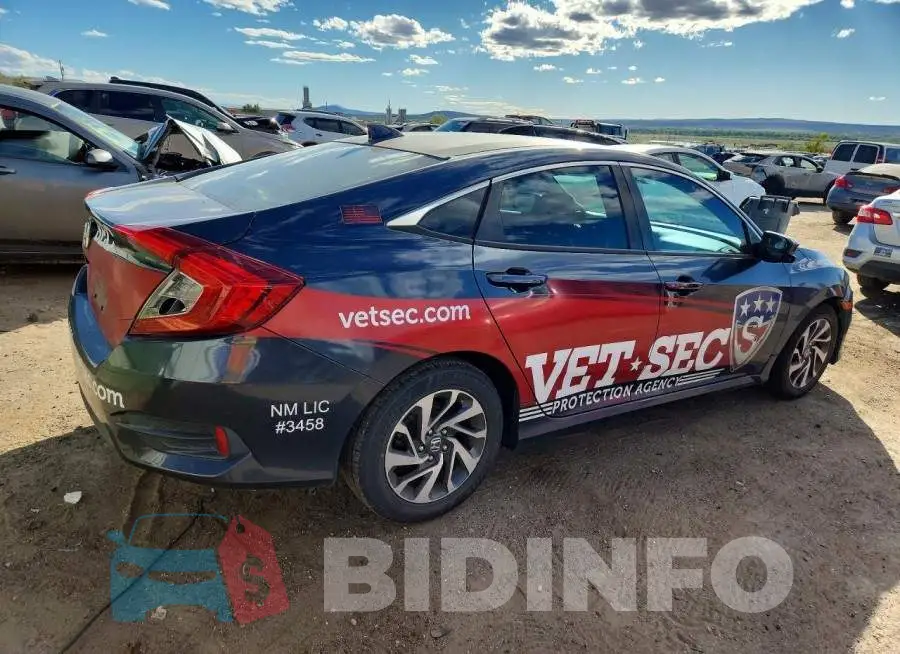19XFC2F74HE006131 Photo# 3