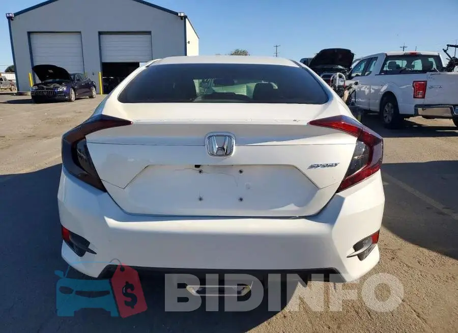 19XFC2F82LE205437 Photo# 6