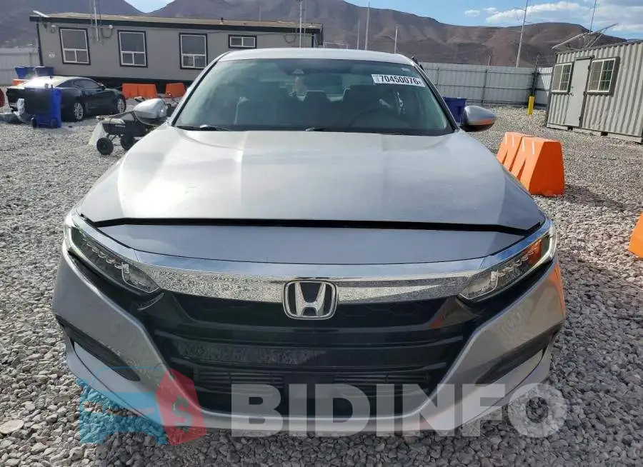 1HGCV1F17JA235884 Photo# 5