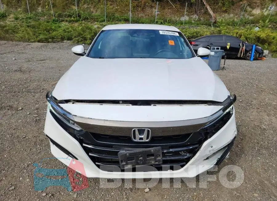 1HGCV1F36JA262379 Photo# 5