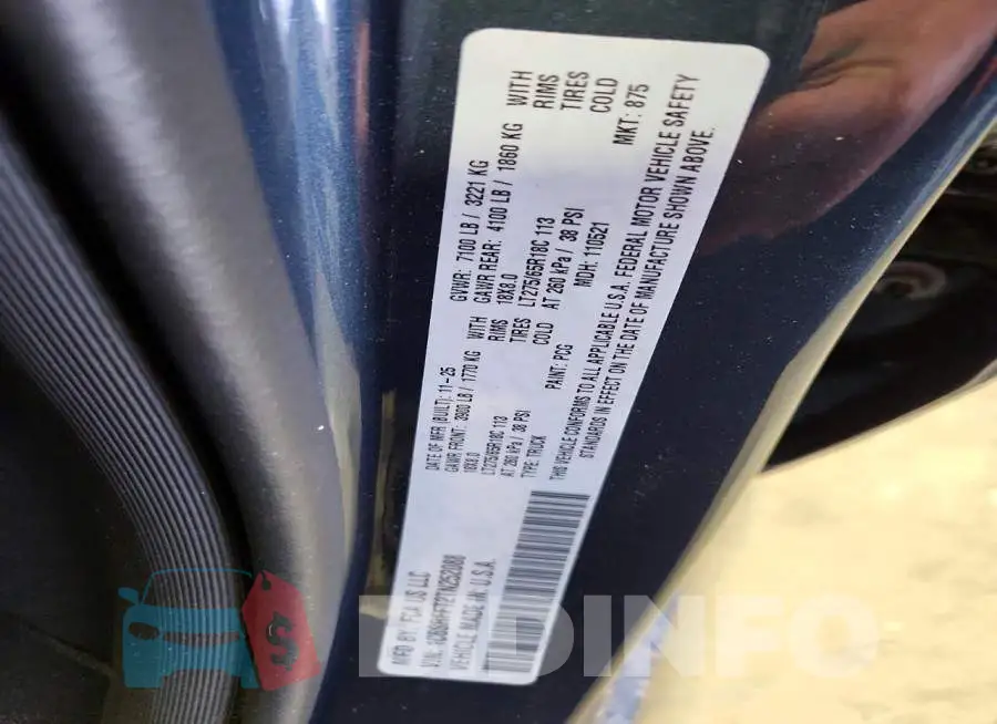 1C6SRFFT2TN252088 Photo# 12