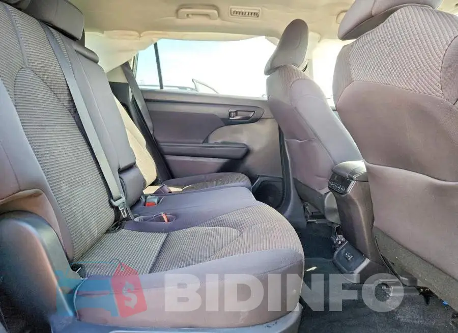 5TDZZRAH6NS139382 Photo# 10
