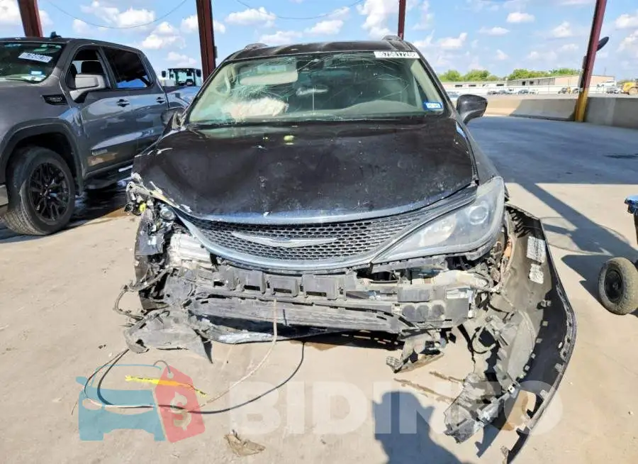 2C4RC1EG8HR705656 Photo# 5