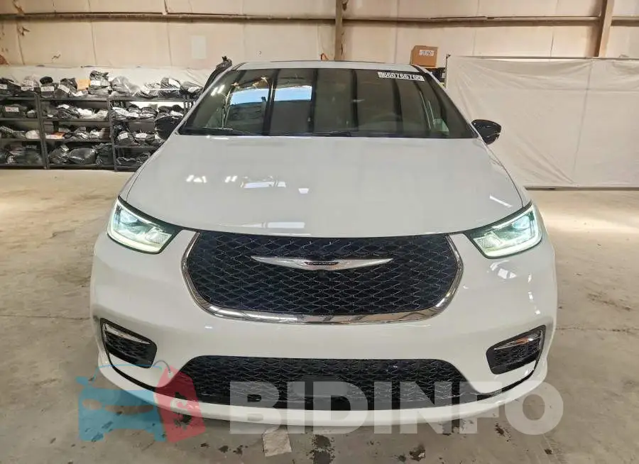 2C4RC1GG1TR276690 Photo# 5