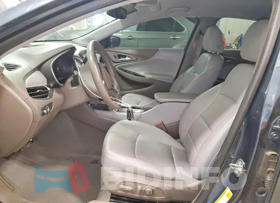 1G1ZE5SX1KF173843 Photo# 7