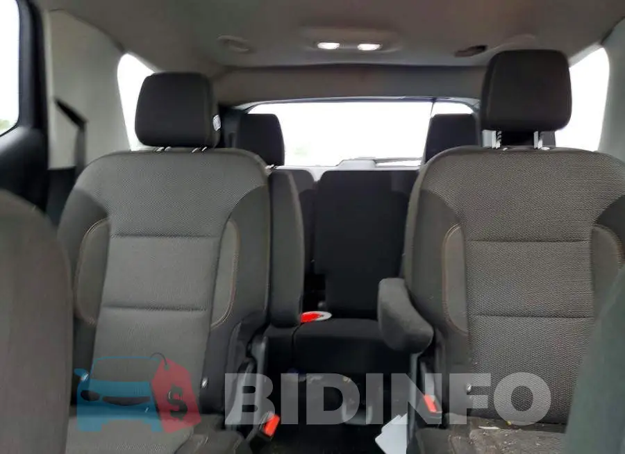 1GNEVGKW9JJ167185 Photo# 10