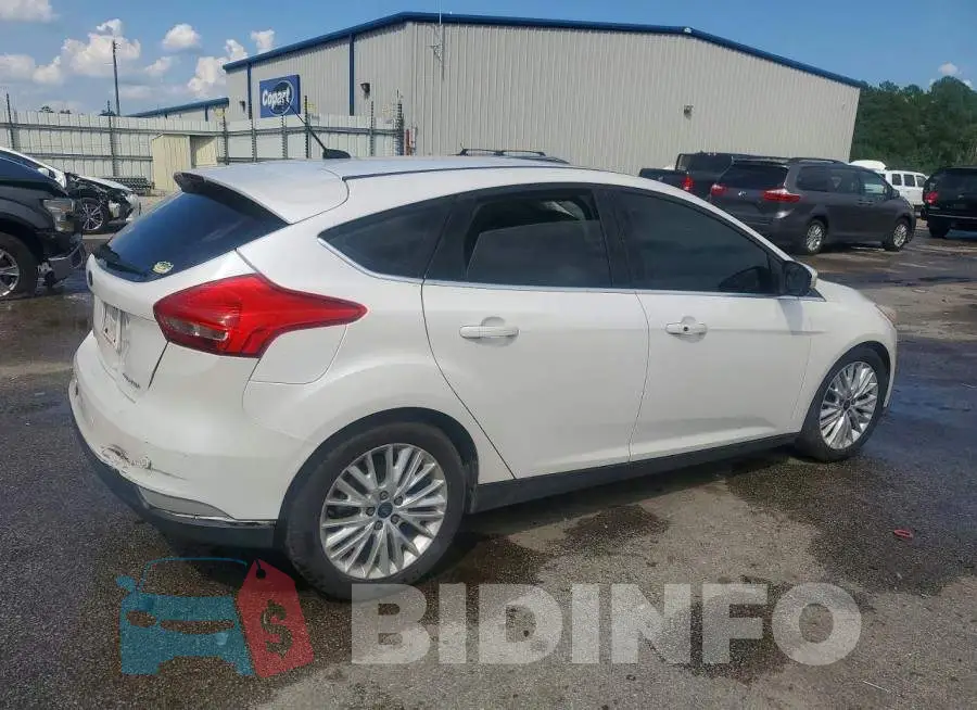 1FADP3N29HL279523 Photo# 3