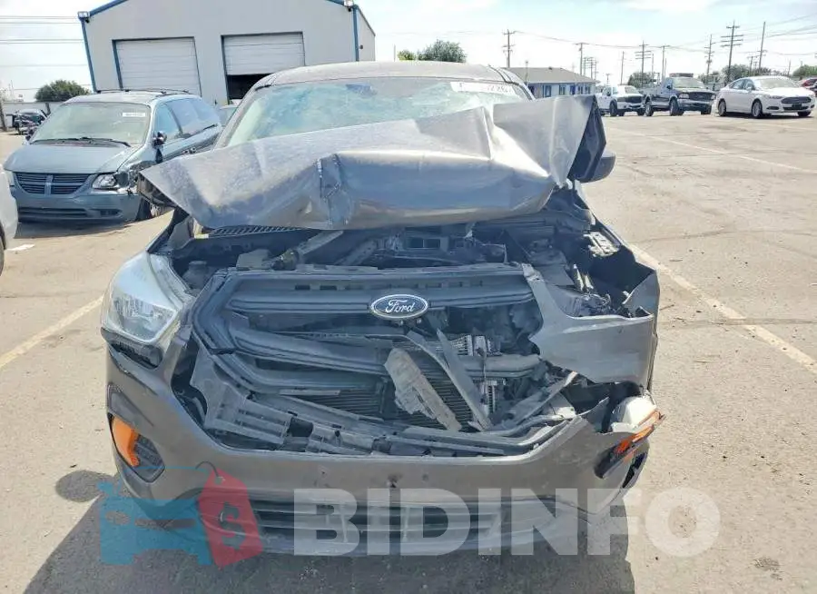 1FMCU0F7XHUD87193 Photo# 5