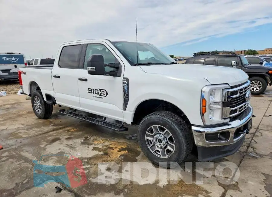 1FT7W2BA6SED73483 Photo# 4