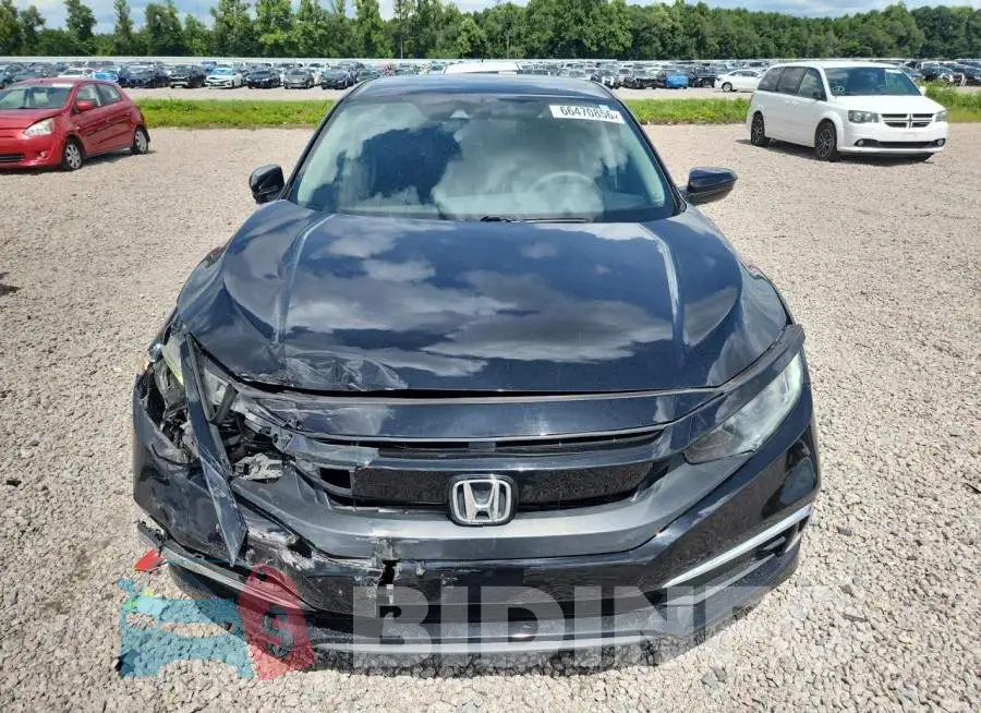 19XFC2F64KE210734 Photo# 5