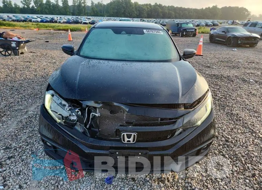 19XFC2F88KE047541 Photo# 5