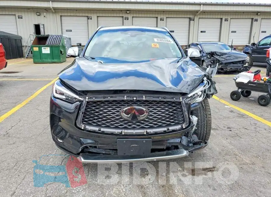 3PCAJ5CB8MF113178 Photo# 5