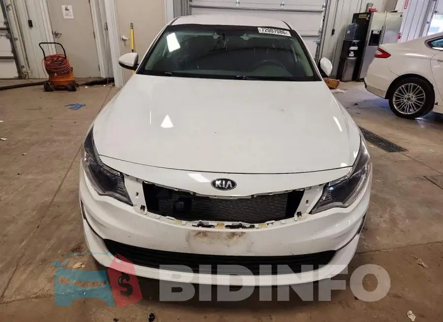5XXGT4L37HG153357 Photo# 5