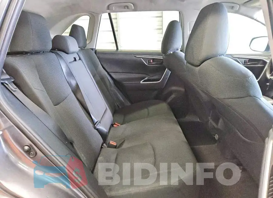 2T3G1RFV2MC183746 Photo# 10