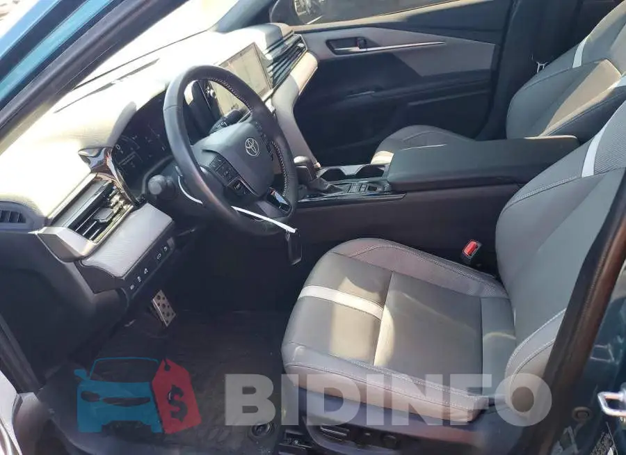 4T1DAACK3TU233431 Photo# 7