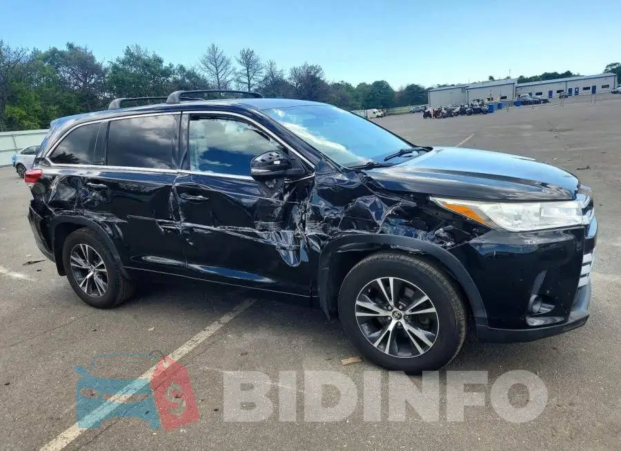 5TDBZRFH4JS899623 Photo# 4